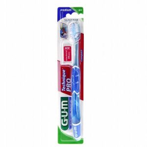 Periuta de dinti Technique Pro Compact Medium