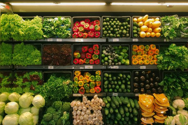 Cum afectează cumpărăturile online de produse alimentare obiceiurile noastre alimentare?