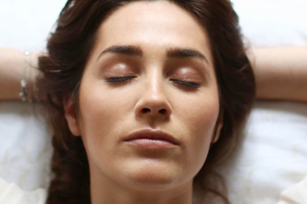 Yoga, Cel Mai Bun Exercițiu Pentru O Mai Bună Calitate a Somnului, Concluzionează un Studiu