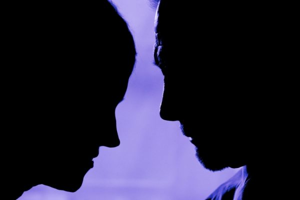 Descoperirea cercetătorilor privind un trăsătura a vorbirii care prevestește declinul cognitiv