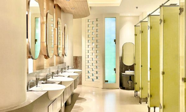 **Anxietatea legată de scaun restricționează locurile unde oamenii pot defeca. De ce este o problemă.**