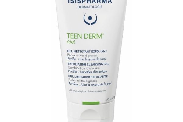 De ce gelurile exfoliante au puterea de a transforma tenul tău gras?