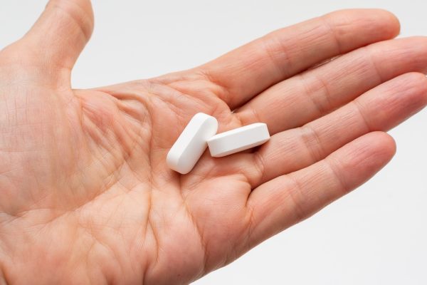 O Nouă Pilulă de Slăbit Ar Putea Ajuta la Soluționarea unei Probleme Majore cu Medicamentele GLP-1