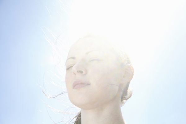 Expunerea la Mai Multă Lumină Ziua Ar Putea Reduce Riscul de Demență