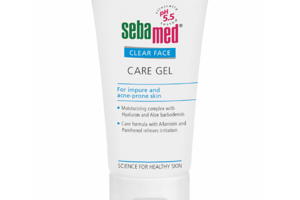 Ce este un gel dermatologic antiacneic și cum ajută tenul predispus la acnee?