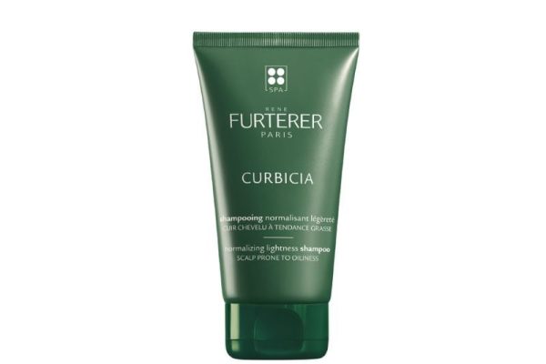 Știai că unele ingrediente naturale pot controla excesul de sebum de la rădăcină?