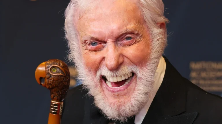 Cum a ajuns Dick Van Dyke la 100 de ani: Secretul său pentru o viață lungă. Studiile arată că poate prelungi viața cu 15%