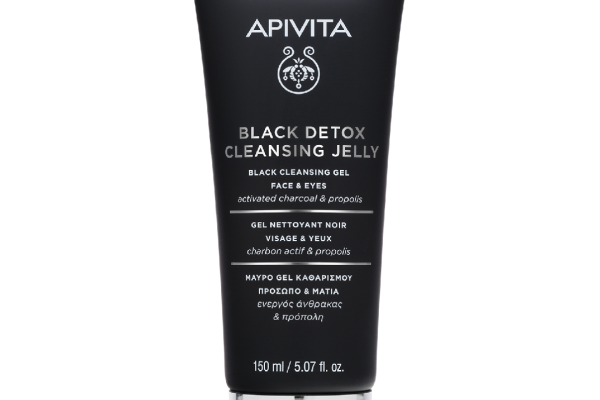 Ce este gelul de curățare detox și cum ajută pielea să strălucească?