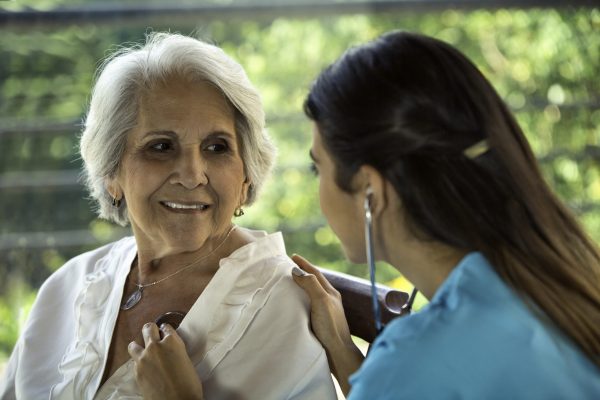 Biomarkerul sanguin ce prezice cu exactitate riscul cardiac la persoanele în vârstă