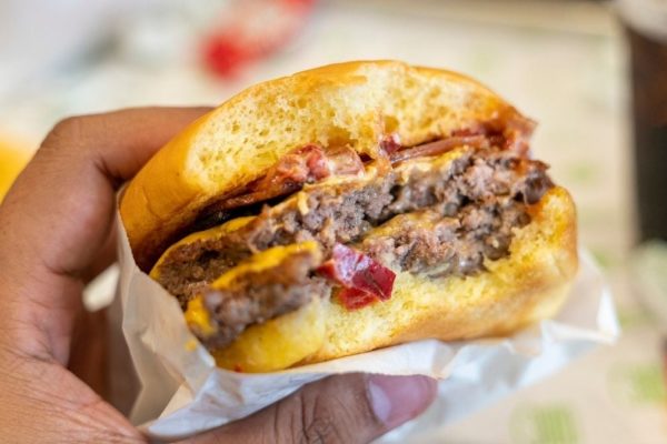 Cum Poate Schimbarea la o Dietă Fără Carne și Lactate pentru Doar Câteva Săptămâni Să-ți Modifice Chimia Corpului