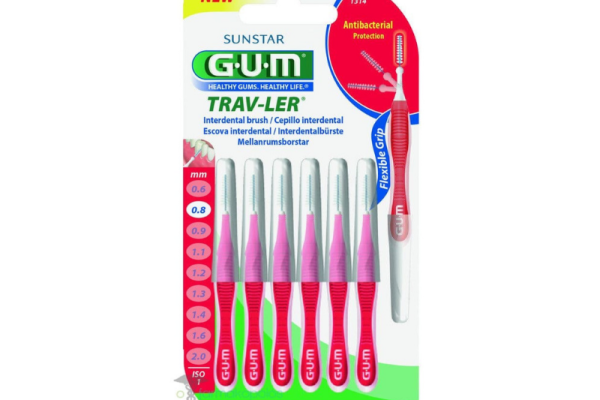 Știai că periuțele interdentare pot preveni 80% din problemele gingivale?