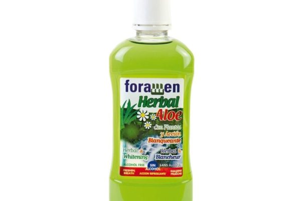 De ce apa de gură fără alcool este secretul unei respirații fresh și al unui zâmbet strălucitor?
