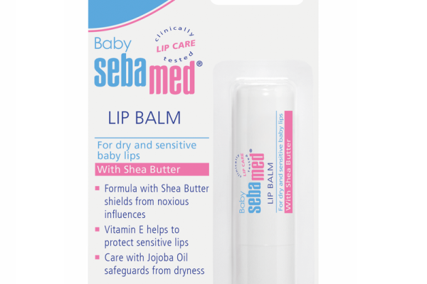Știai că buzele bebelușului pot fi protejate printr-un ingredient natural secret?