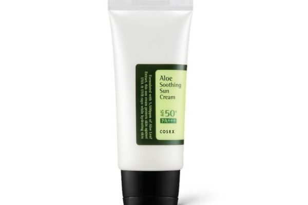 Știai că Aloe Vera poate transforma textura pielii tale într-o zi?