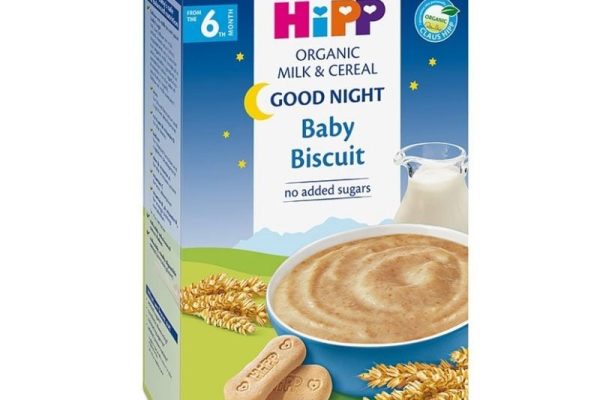 De ce laptele și cerealele bio sunt cheia unei nopți liniștite pentru bebeluși?
