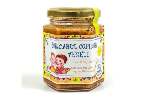 Știai că un borcan plin de veselie poate întări imunitatea copiilor tăi?